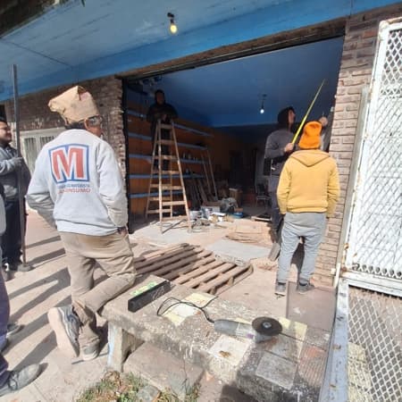 Instalación de Cortina Metalica